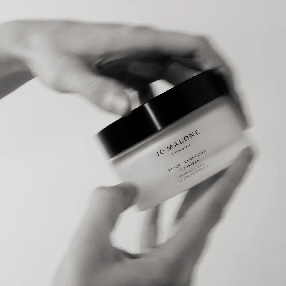 Jo Malone London Black Cedarwood & Juniper Shaving Cream 200ml